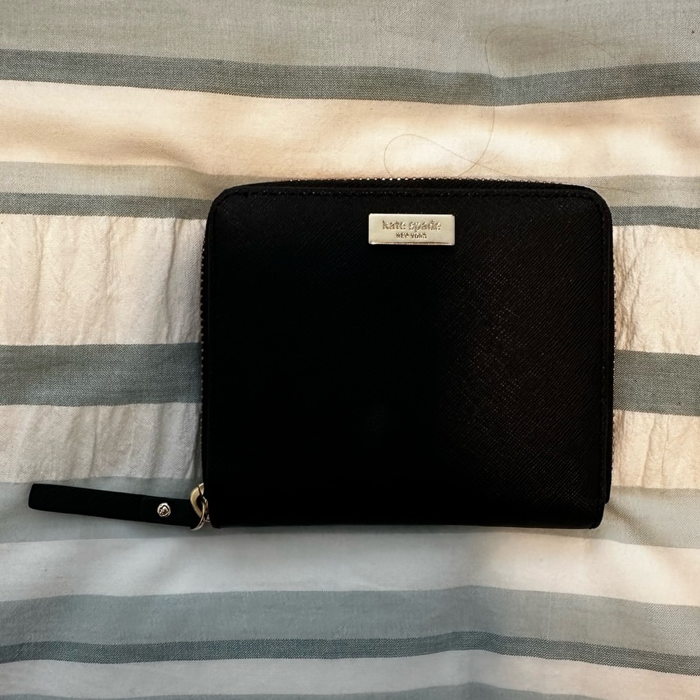 Kate Spade Zip-Around Wallet
